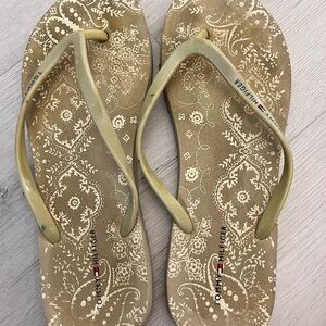 Tommy Hilfiger Tan Floral Flip Flops